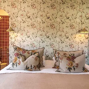 https://suites-23.fr-provencehotel.com