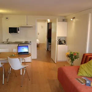 https://hotel-pierre-blanche.hotels-rhonealpes.com